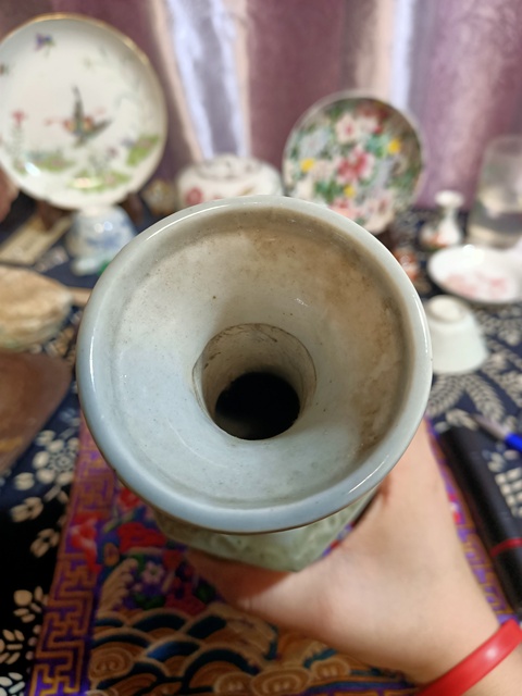 古玩陶瓷釉下彩堆塑瓶拍賣,當前價格3888元