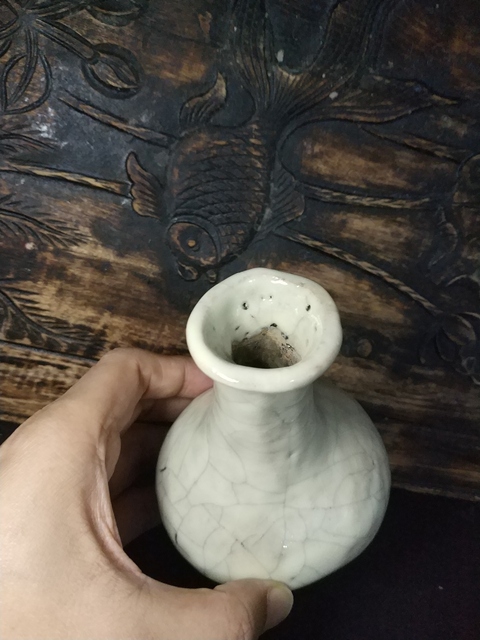 古玩陶瓷清代仿官釉連座賞瓶拍賣,當前價格1999元