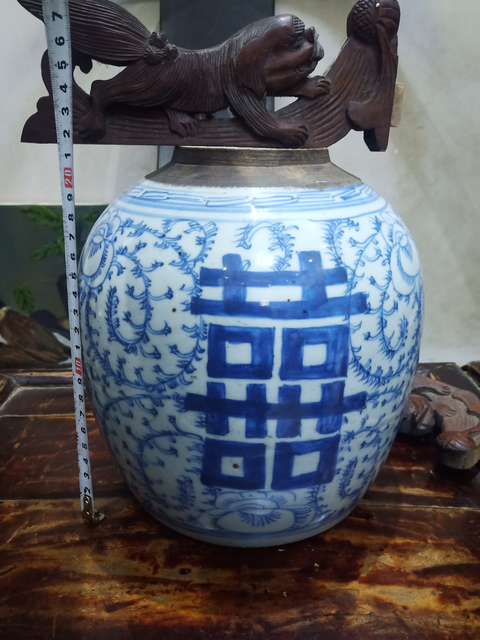 古玩陶瓷淡描青花纏枝蓮花三喜字紋罐拍賣，當前價格888元