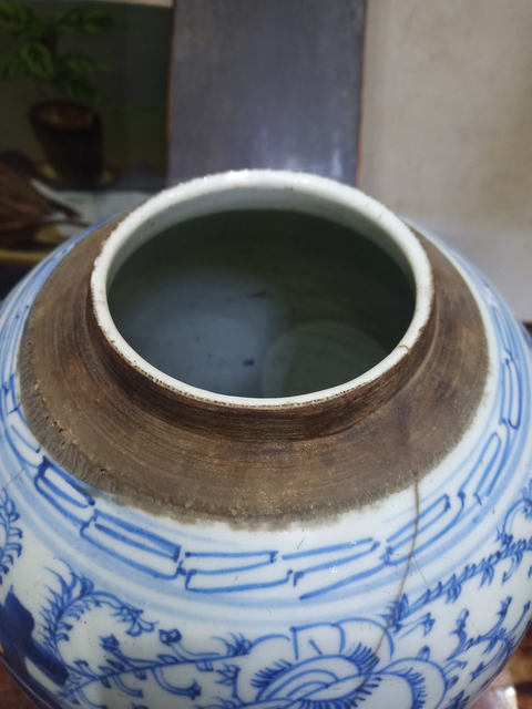 古玩陶瓷淡描青花纏枝蓮花三喜字紋罐拍賣，當前價格888元