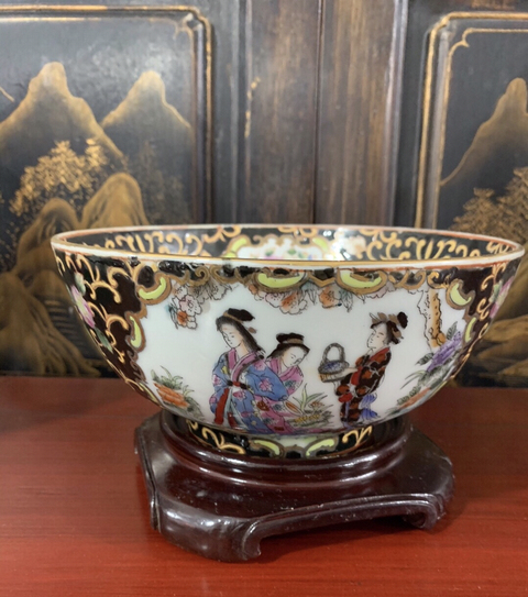 古玩陶瓷乾隆年制款彩繪花卉人物紋碗拍賣，當前價格480元