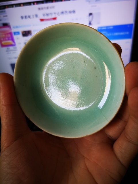 古玩陶瓷精品:清中期豆青釉小盤(其中一件)拍賣,當(dāng)前價(jià)格800元