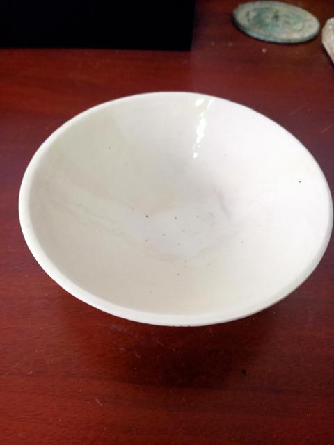 古玩陶瓷定窯斗笠盞拍賣,當前價格2999元