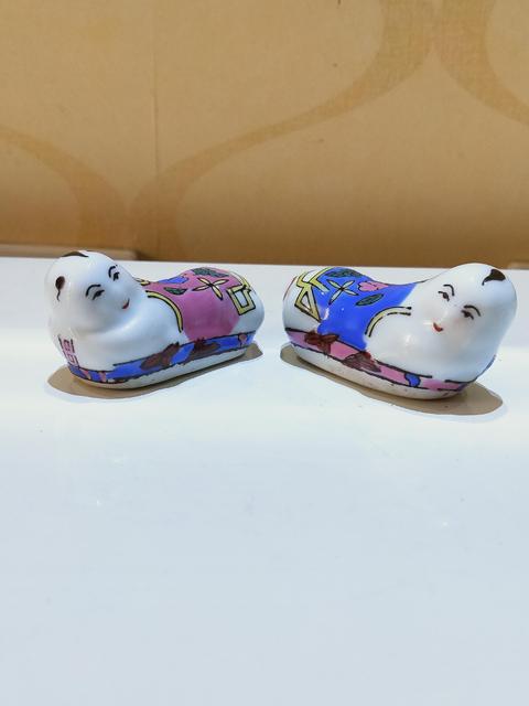 古玩陶瓷創匯時期娃娃小瓷拍賣，當前價格189元