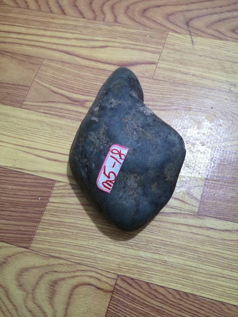 古玩玉器和田青玉籽料拍賣，當前價格398元