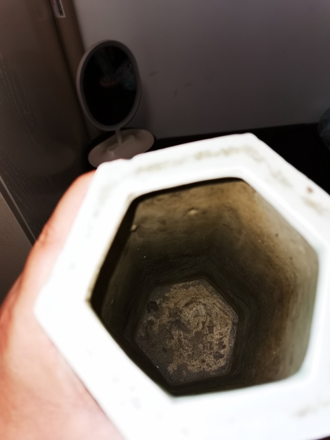 古玩陶瓷《官窯之家》青花鳳凰牡丹花卉紋六方帽筒拍賣(mài)，當(dāng)前價(jià)格388元