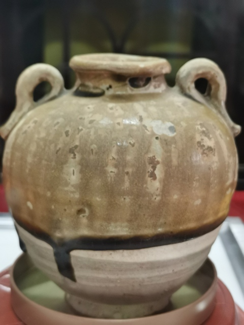 古玩陶瓷黃釉雙系罐拍賣,當(dāng)前價格4500元