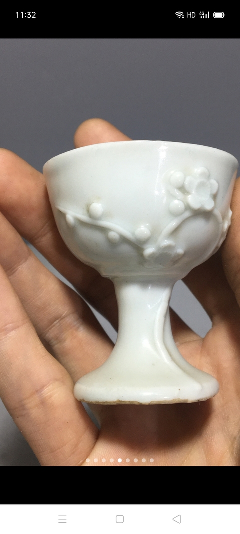 古玩陶瓷德化白瓷貼塑梅花高足杯【鴿子勿擾】拍賣,當前價格499元