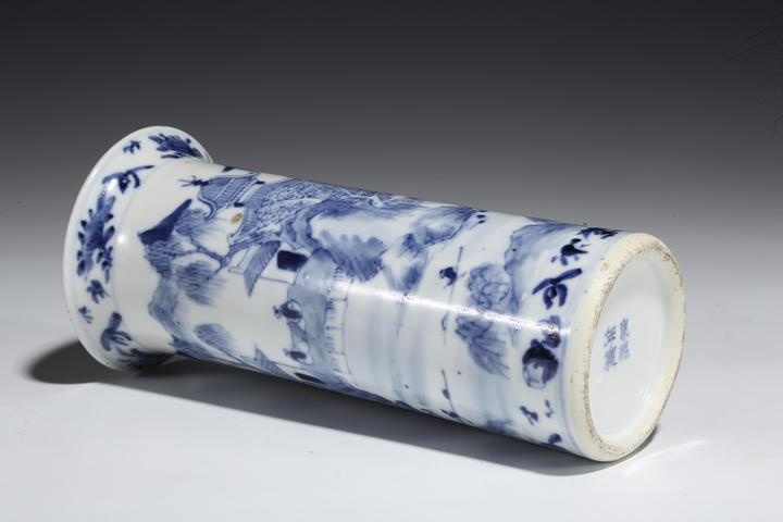 古玩陶瓷清晚·青花山水樓閣人物紋花插拍賣,當前價格3600元