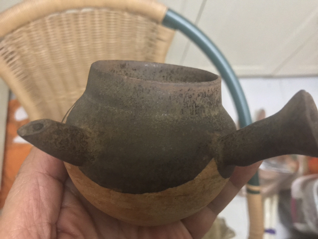 古玩陶瓷元·醬釉注壺拍賣,當(dāng)前價格600元