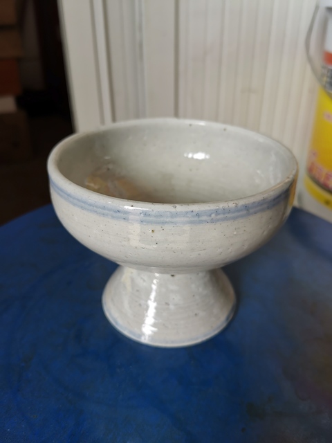 古玩陶瓷清中期高足杯拍賣，當前價格300元