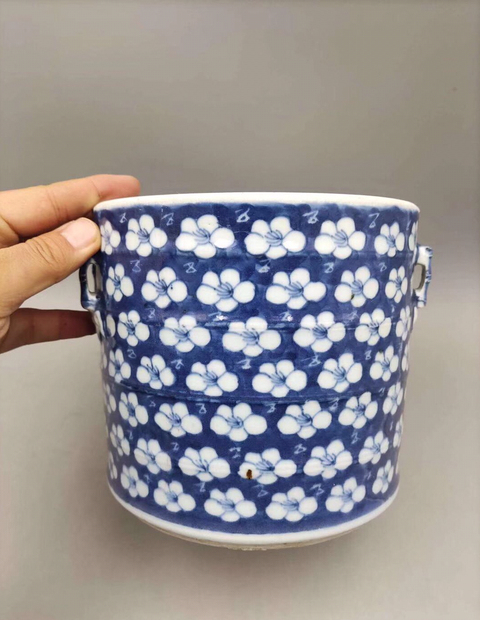 古玩陶瓷（精美細路）青花留白冰梅紋蓋缸拍賣，當前價格6888元