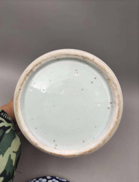古玩陶瓷（精美細路）青花留白冰梅紋蓋缸拍賣，當前價格6888元