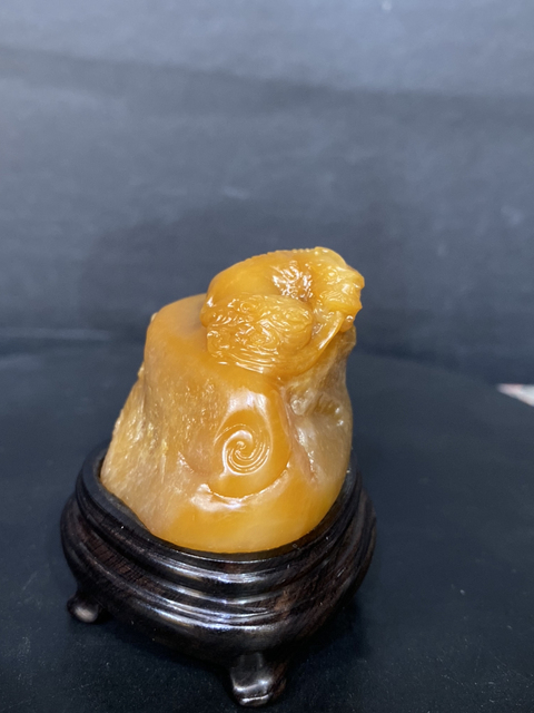 古玩雜項(xiàng)壽山田黃石拍賣,當(dāng)前價(jià)格3200元
