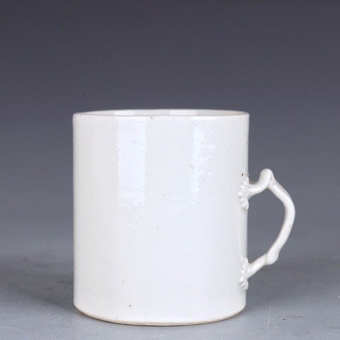 古玩陶瓷晚清民國-白釉馬克杯2025/11/28拍賣，當前價格4800元