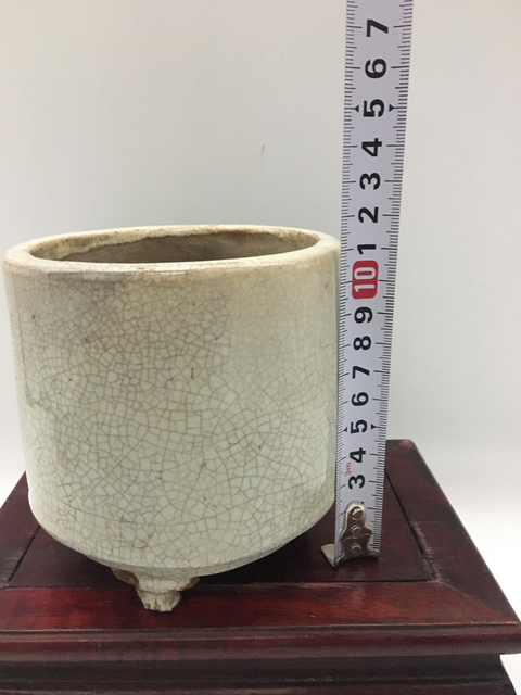 古玩陶瓷漳州窯香爐拍賣,當(dāng)前價(jià)格800元