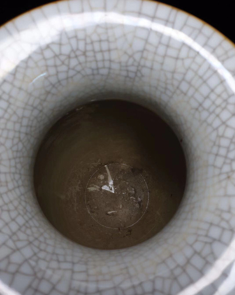 古玩陶瓷哥釉五彩刀馬人燈籠瓶拍賣，當前價格16888元