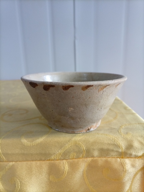 古玩陶瓷越窯系青瓷點彩碗拍賣，當前價格1999元