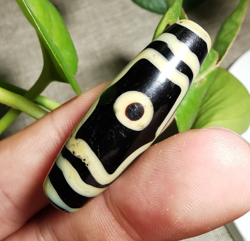 古玩玉器千年多棱瑪瑙拍賣,當(dāng)前價(jià)格799元