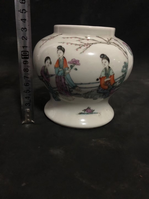 古玩陶瓷全美名家粉彩仕女將軍罐拍賣,當前價格2400元