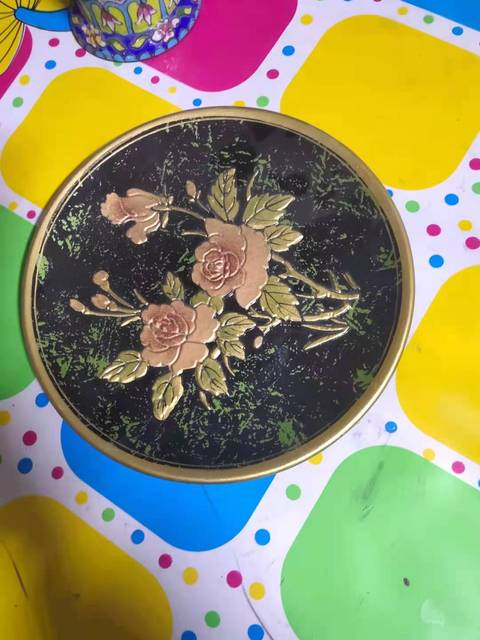 古玩陶瓷瓷胎琺瑯彩花卉紋盤拍賣，當前價格655元