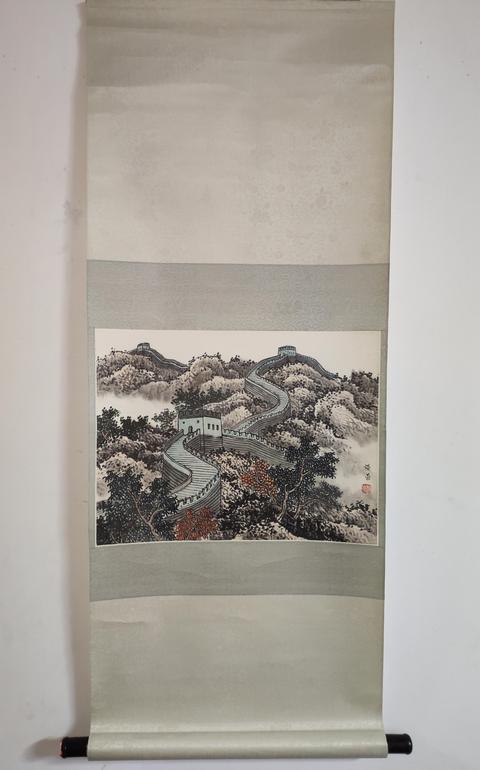 古玩字畫名家福昌手工原裱長城圖 立軸拍賣,當前價格300元