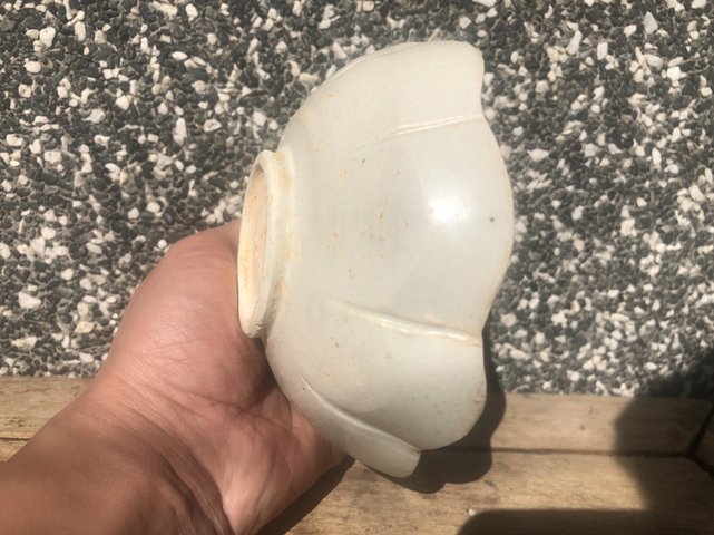 古玩陶瓷宋.邢窯青白瓷花口盤拍賣,當前價格4500元