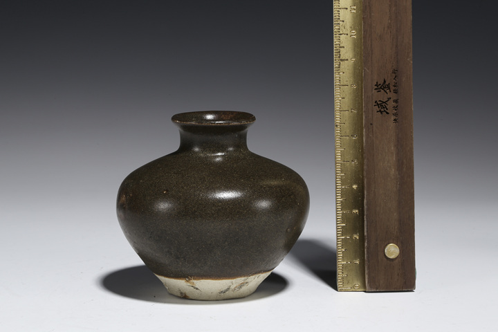 古玩陶瓷宋元·福建窯茶葉末釉水盂拍賣，當前價格1200元