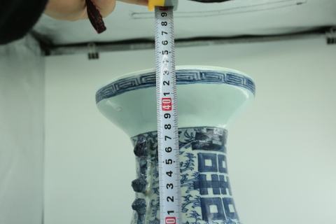 古玩陶瓷囍字紋雙獅耳盤口瓶拍賣，當前價格400元