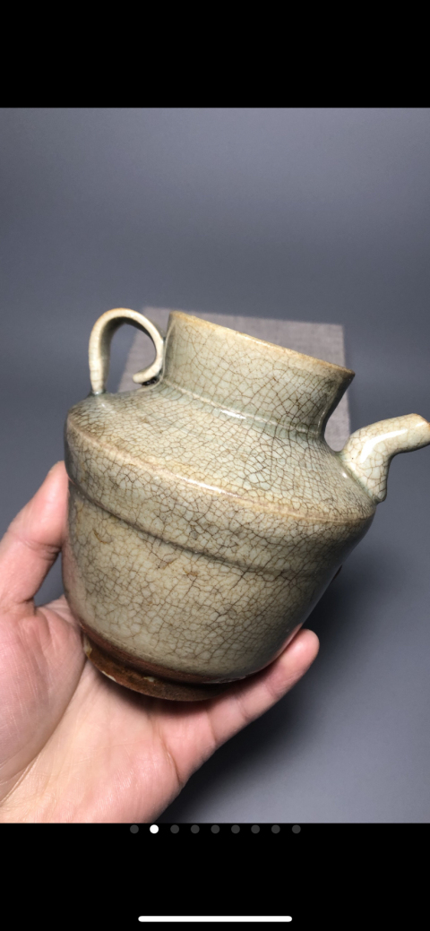 古玩陶瓷明.龍泉系青瓷執(zhí)壺拍賣，當(dāng)前價格2200元