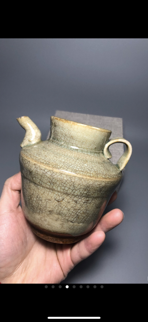 古玩陶瓷明.龍泉系青瓷執(zhí)壺拍賣，當(dāng)前價格2200元