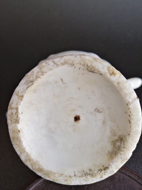 古玩陶瓷放漏 德化窯印花花卉紋倒流壺拍賣,當前價格1280元