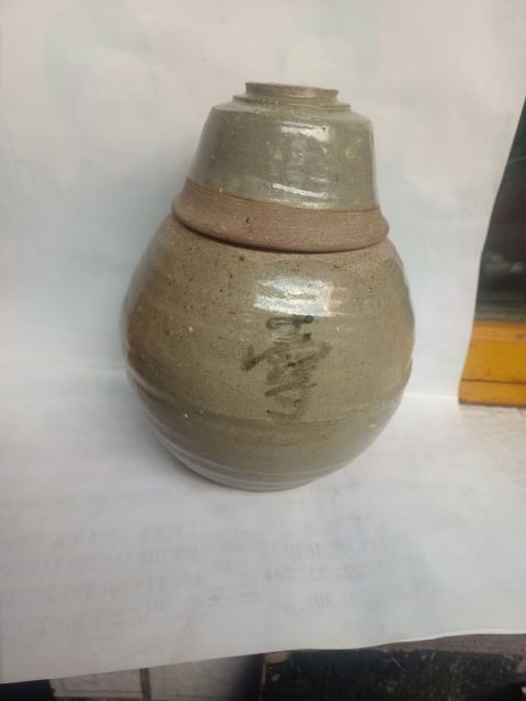 古玩陶瓷放漏元末明初青瓷蓋罐拍賣，當前價格3999元