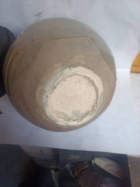 古玩陶瓷放漏元末明初青瓷蓋罐拍賣，當前價格3999元
