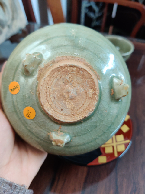 古玩陶瓷龍泉窯青釉三足缽式香爐拍賣,當前價格8500元