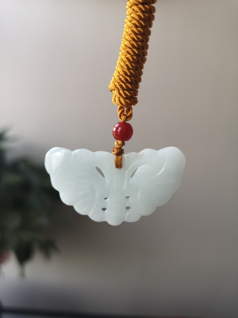 古玩玉器翠蝴蝶拍賣，當前價格150元