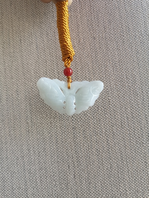 古玩玉器翠蝴蝶拍賣，當前價格150元