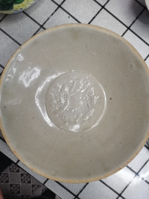 古玩陶瓷影青芒口印花碗拍賣，當前價格1200元