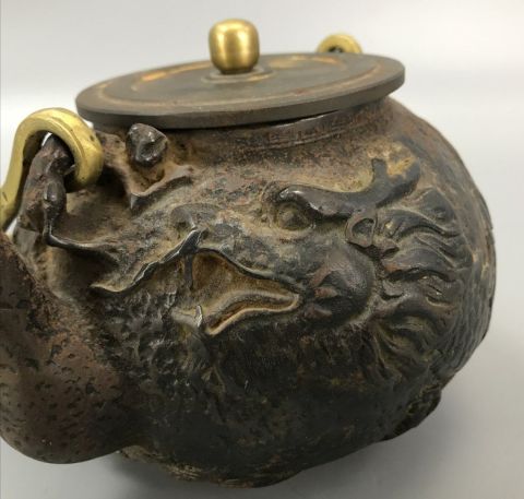 古玩雜項（館藏重器）明治時期龍文堂系鐵壺拍賣，當前價格11988元
