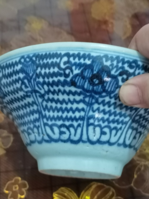 古玩陶瓷清代早期青三代青花花卉紋斗笠碗大碗,支持上珍寶臺(tái)拍賣,當(dāng)前價(jià)格1888元