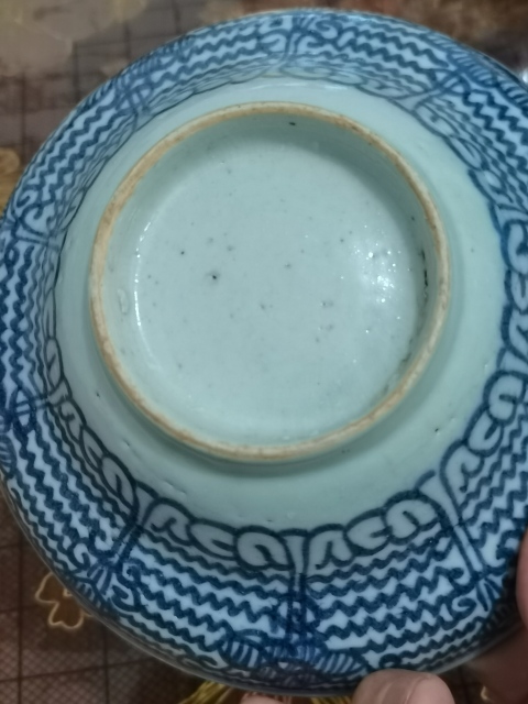 古玩陶瓷清代早期青三代青花花卉紋斗笠碗大碗,支持上珍寶臺(tái)拍賣,當(dāng)前價(jià)格1888元