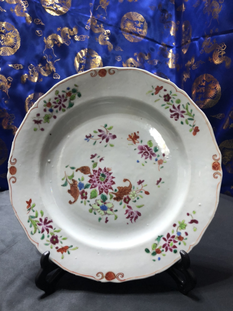 古玩陶瓷清中【雍正】粉彩花卉紋盤拍賣，當前價格1999元