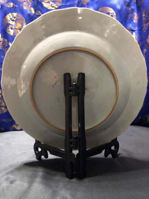 古玩陶瓷清中【雍正】粉彩花卉紋盤拍賣，當前價格1999元