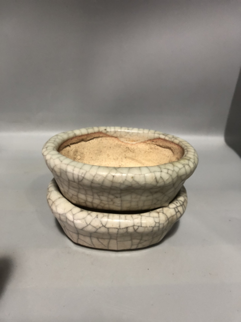 古玩陶瓷哥釉花盆一對拍賣,當前價格299元