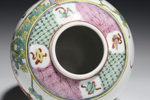古玩陶瓷晚清民國·粉彩人物故事紋罐拍賣，當前價格2430元