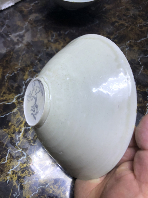 古玩陶瓷影青刻花篦紋碗拍賣,當前價格8000元