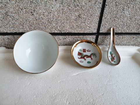 古玩陶瓷印花龍鳳紋描金餐具拍賣,當前價格268元