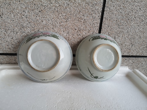 古玩陶瓷貼花花卉碗拍賣,當(dāng)前價格298元