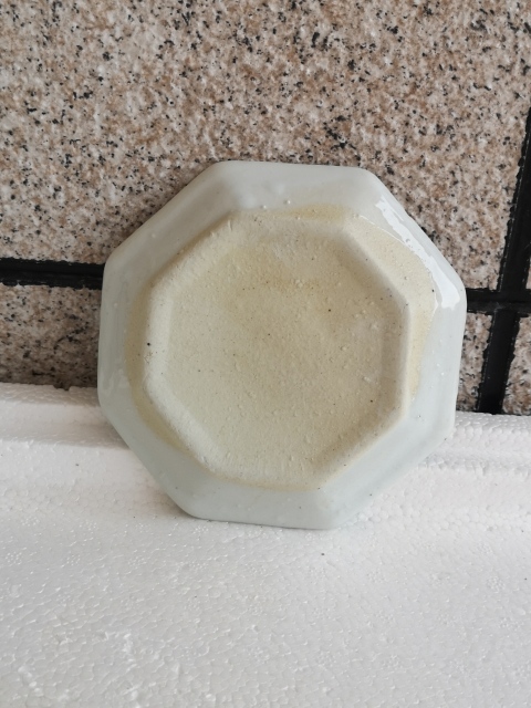 古玩陶瓷八方盤拍賣，當前價格98元