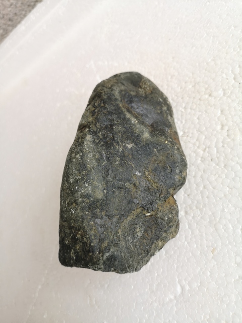 古玩玉器翡翠原石拍賣，當前價格450元